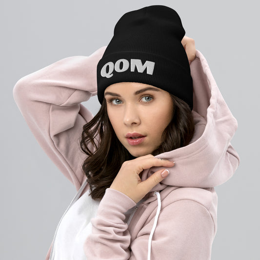 QOM カフ付きビーニー | サイクリストのための山の女王刺繍入り冬用帽子